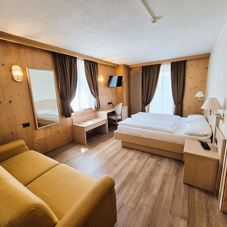 Hotel Angelica Livigno Kültér fotó