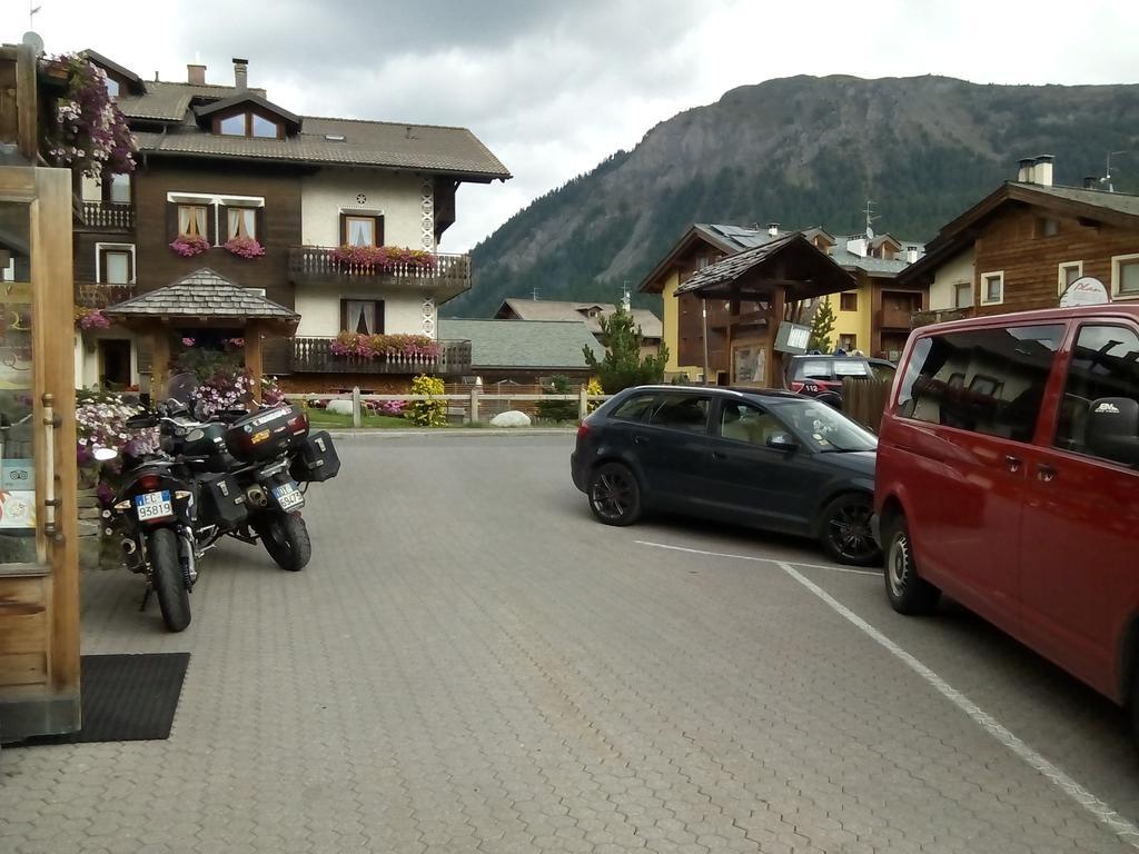 Hotel Angelica Livigno Kültér fotó
